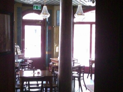 照片: NAUTIBAR
